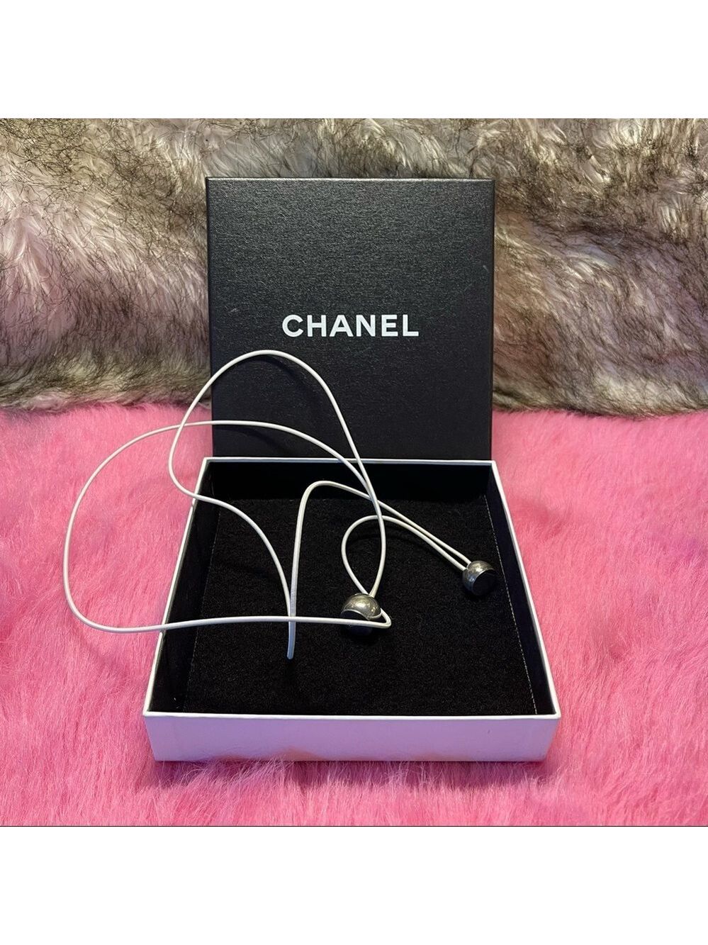 Chanel ❤️ with box - Picture 7 of 9